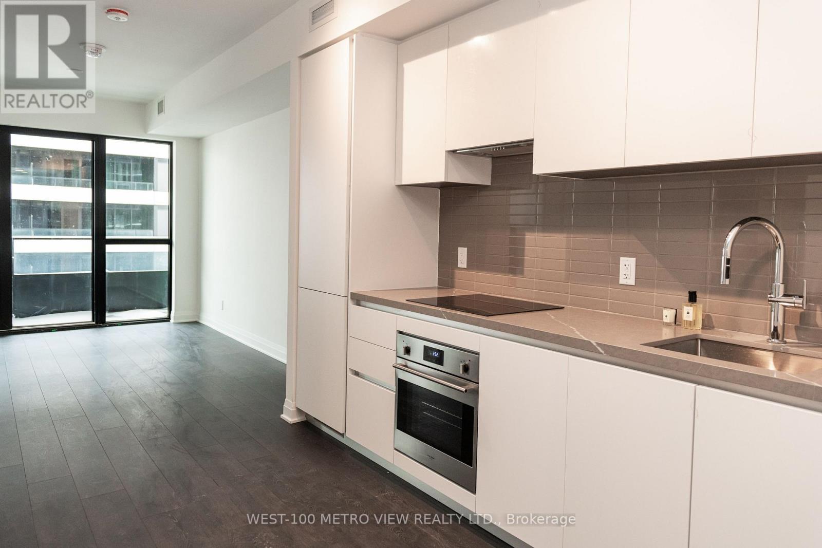 2708 - 4015 The Exchange, Mississauga, Ontario  L5B 0N9 - Photo 5 - W12535278