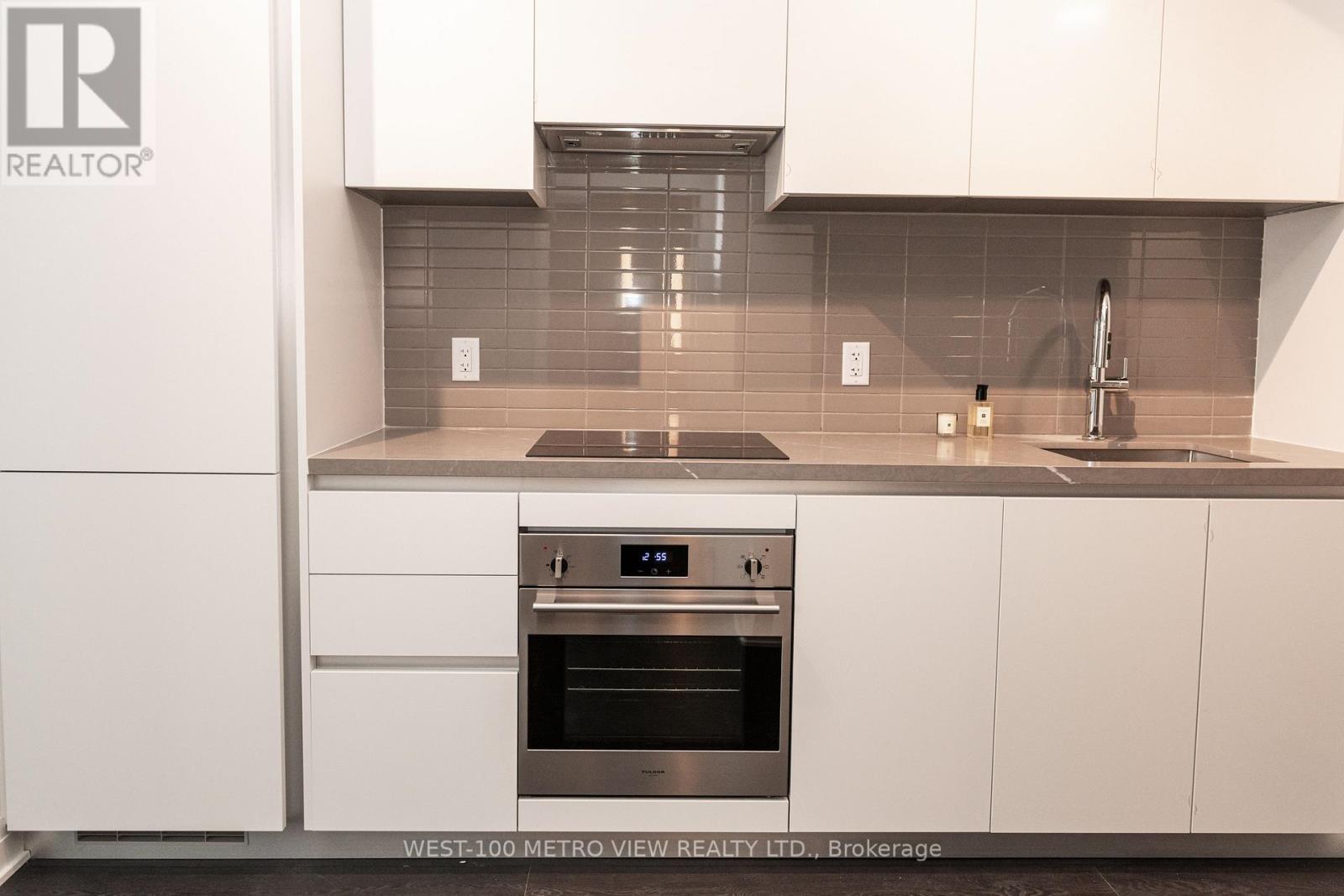 2708 - 4015 The Exchange, Mississauga, Ontario  L5B 0N9 - Photo 6 - W12535278