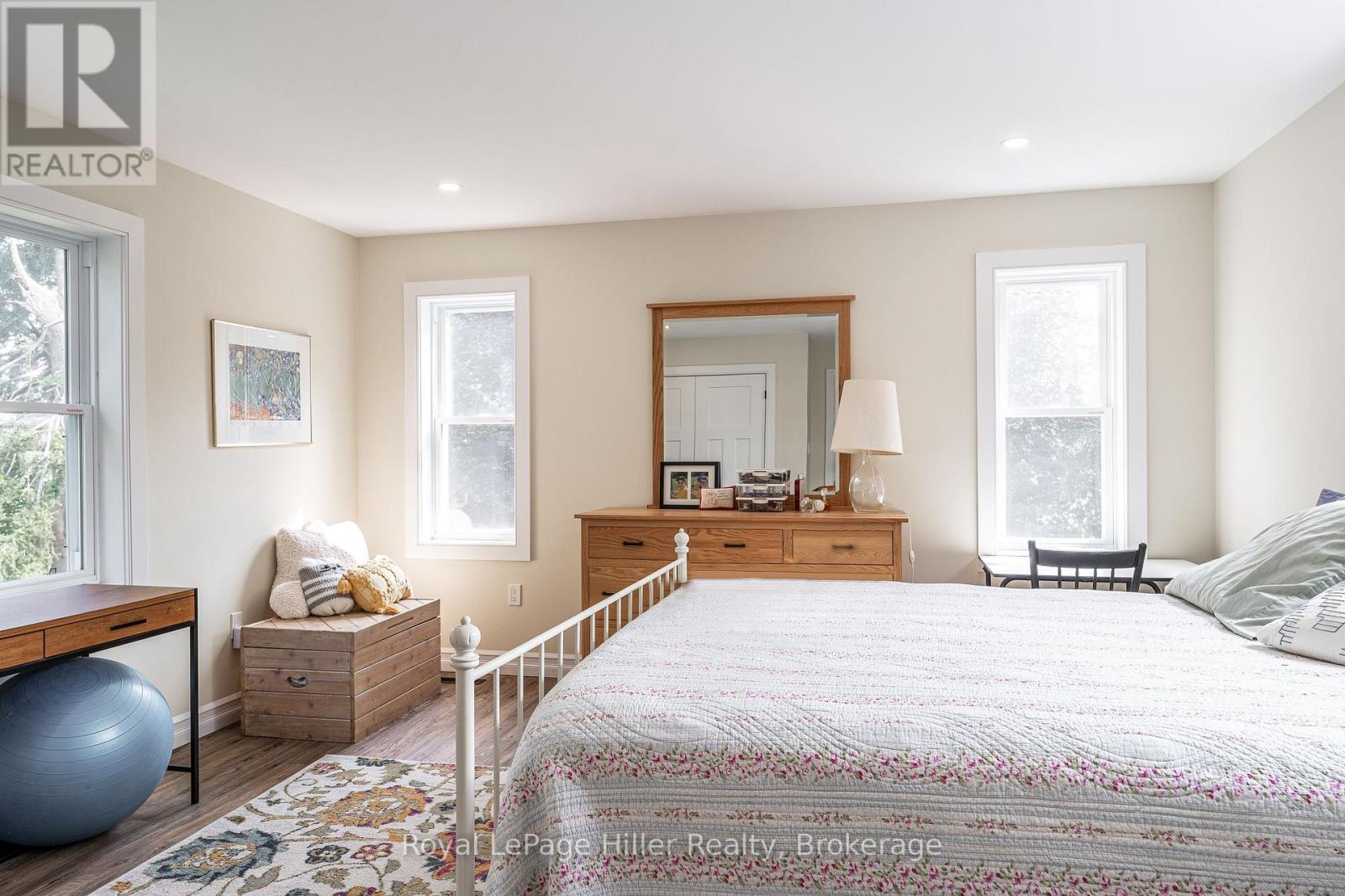 22742 Nissouri Road, Thames Centre, Ontario  N0M 2P0 - Photo 33 - X12293350