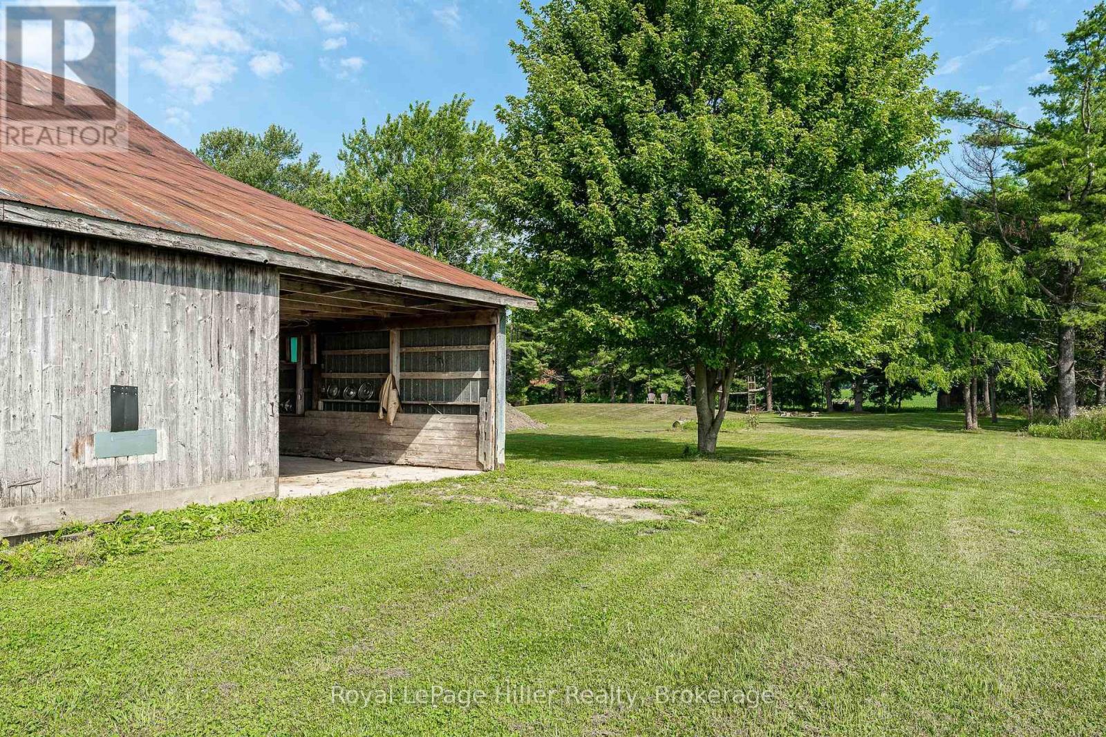 22742 Nissouri Road, Thames Centre, Ontario  N0M 2P0 - Photo 34 - X12293350