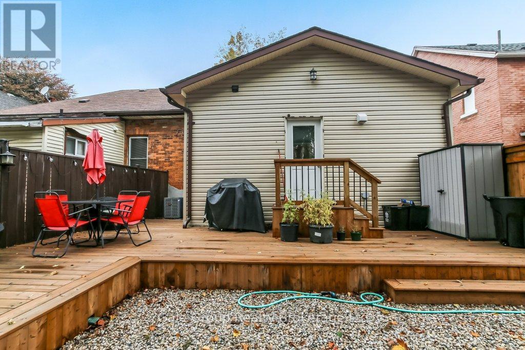 630 Peel Street, Woodstock, Ontario N4S 1K8 - Photo 5 - X12536228