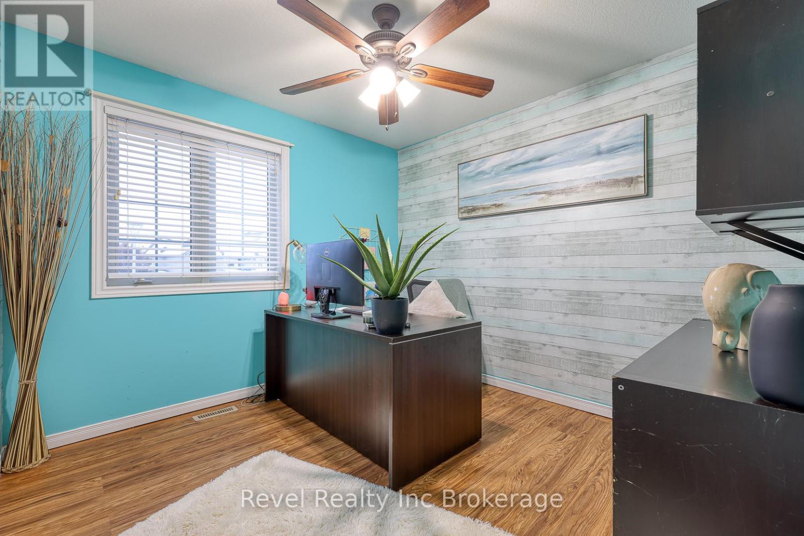 706 Frontenac Crescent, Woodstock, Ontario  N4V 0B1 - Photo 18 - X12536262