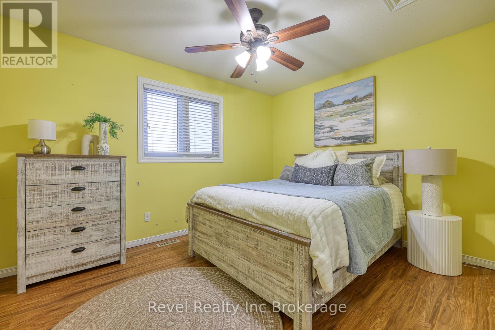 706 Frontenac Crescent, Woodstock, Ontario  N4V 0B1 - Photo 19 - X12536262