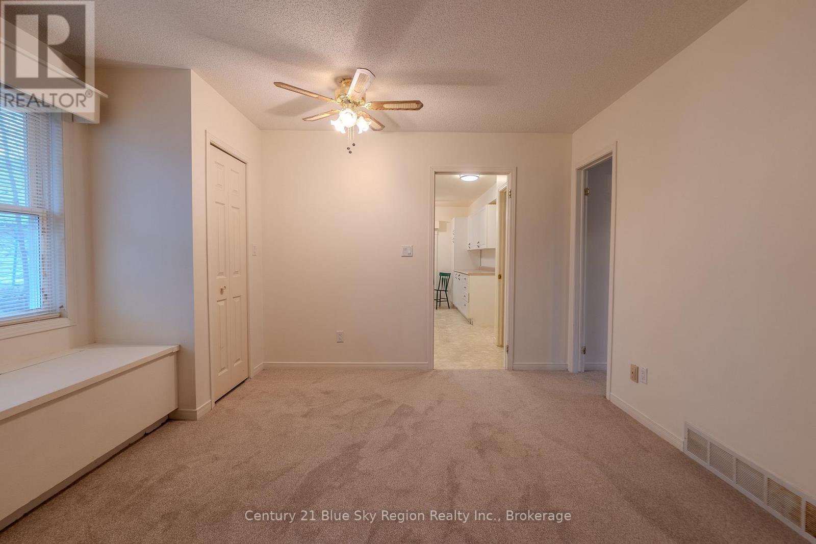 10 Toronto Street, Callander, Ontario  P0H 1H0 - Photo 27 - X12536156