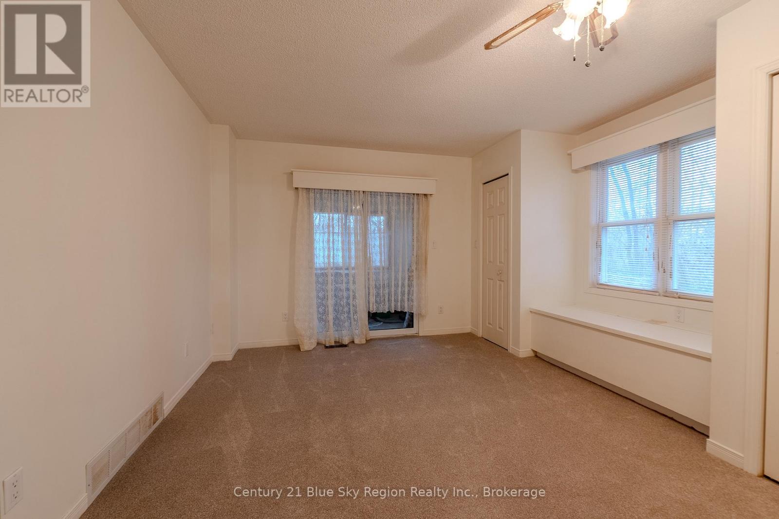 10 Toronto Street, Callander, Ontario  P0H 1H0 - Photo 28 - X12536156