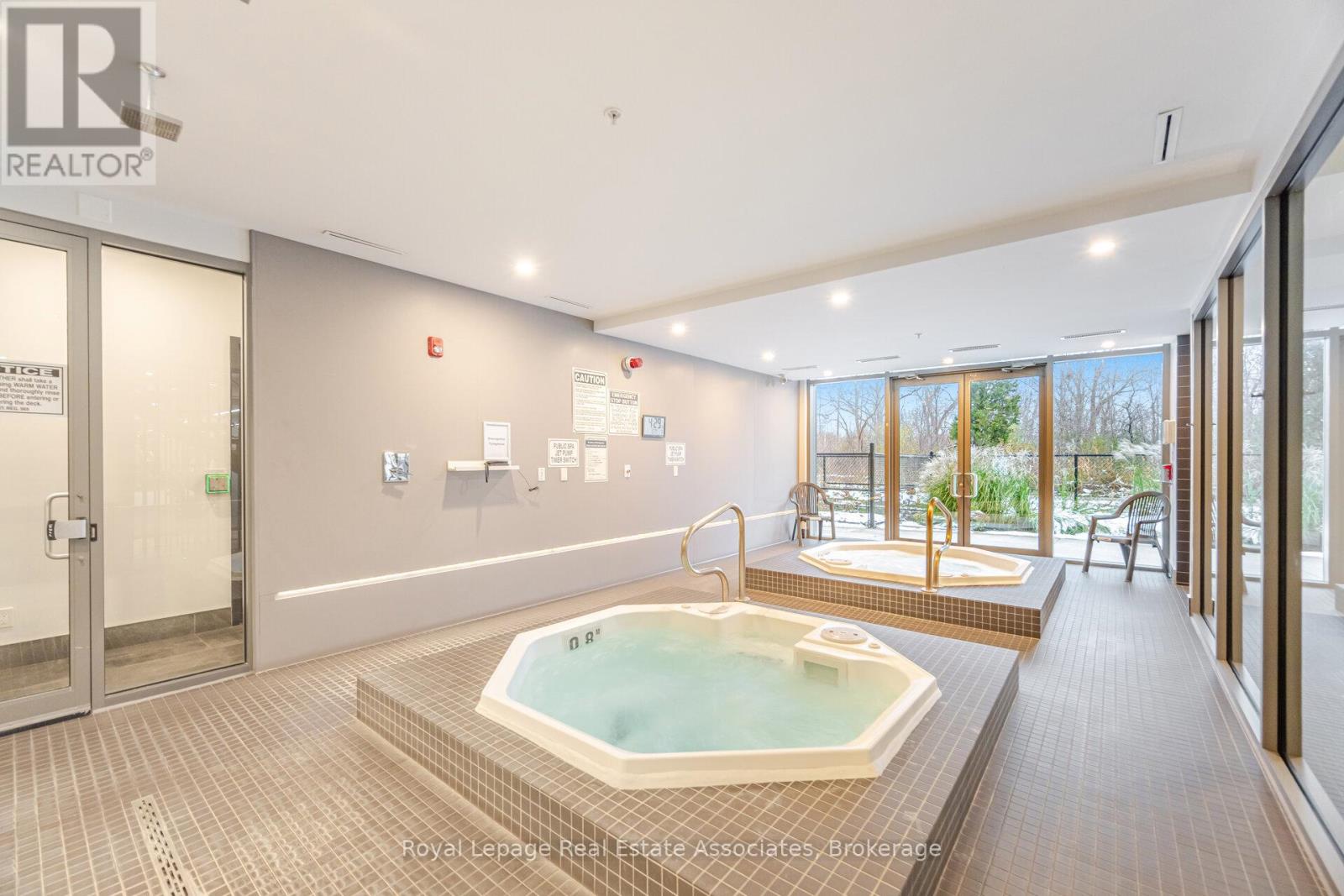 B401 - 5240 Dundas Street, Burlington, Ontario  L7L 0J6 - Photo 23 - W12535916