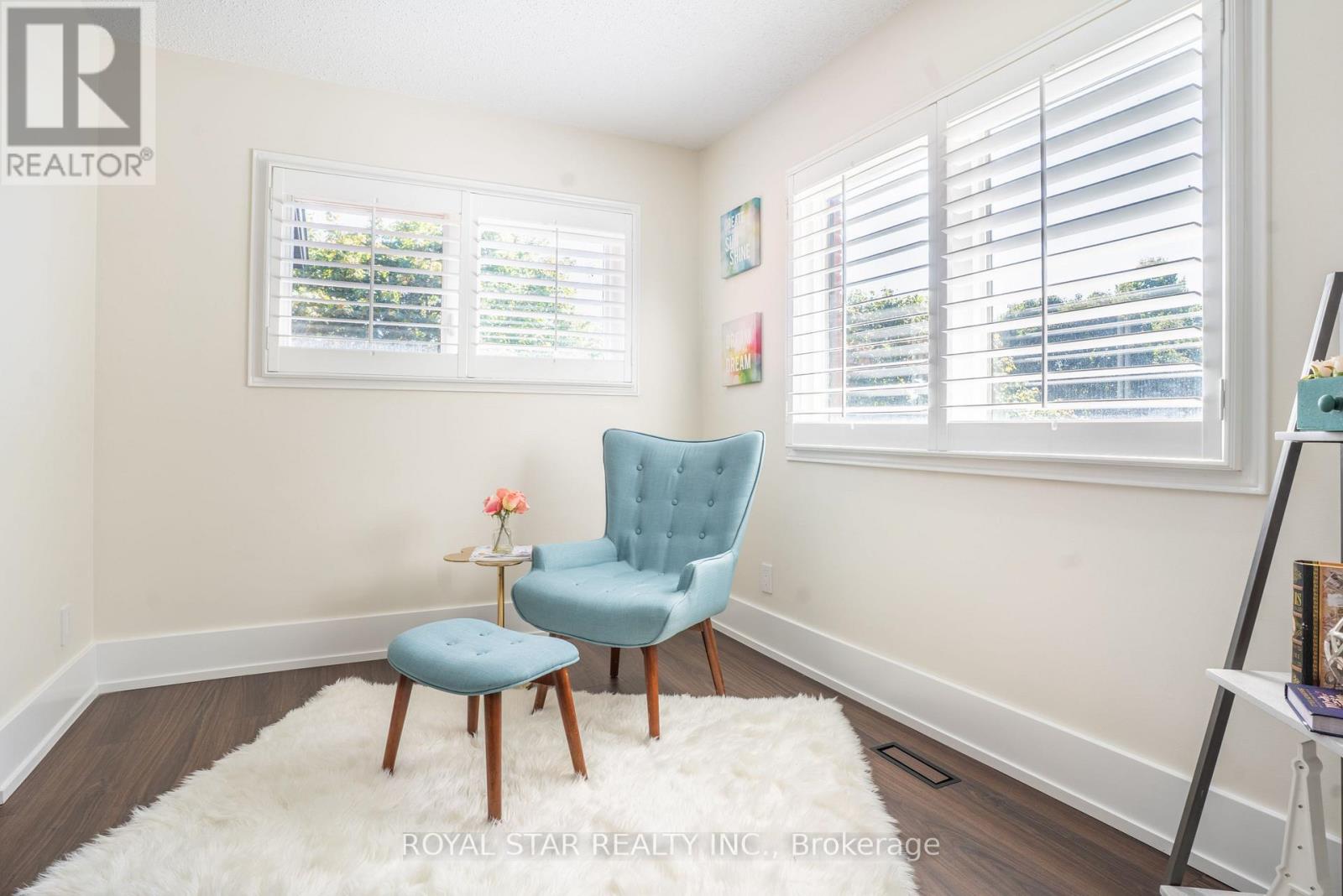 22 Livingston Drive, Caledon, Ontario  L7C 1A1 - Photo 33 - W12535918