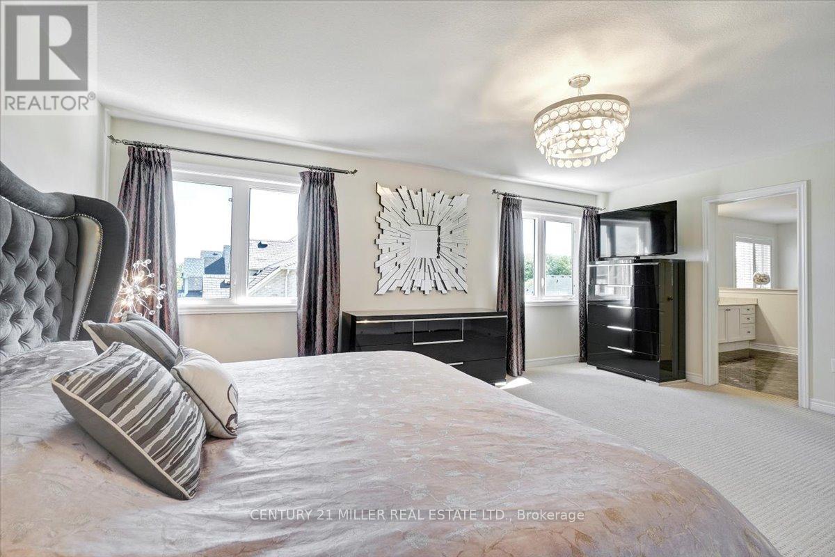 3298 Liptay Avenue, Oakville, Ontario  L6M 0N1 - Photo 22 - W12535940