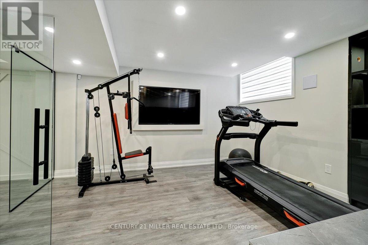 3298 Liptay Avenue, Oakville, Ontario  L6M 0N1 - Photo 40 - W12535940