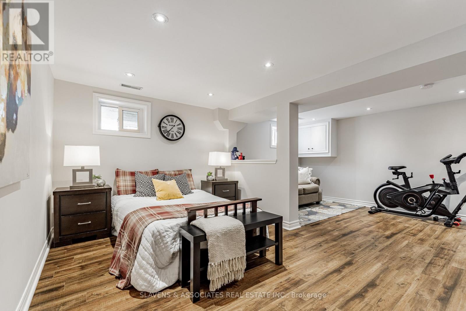 86 Holmesdale Road, Toronto, Ontario  M6E 1Y1 - Photo 23 - W12535942