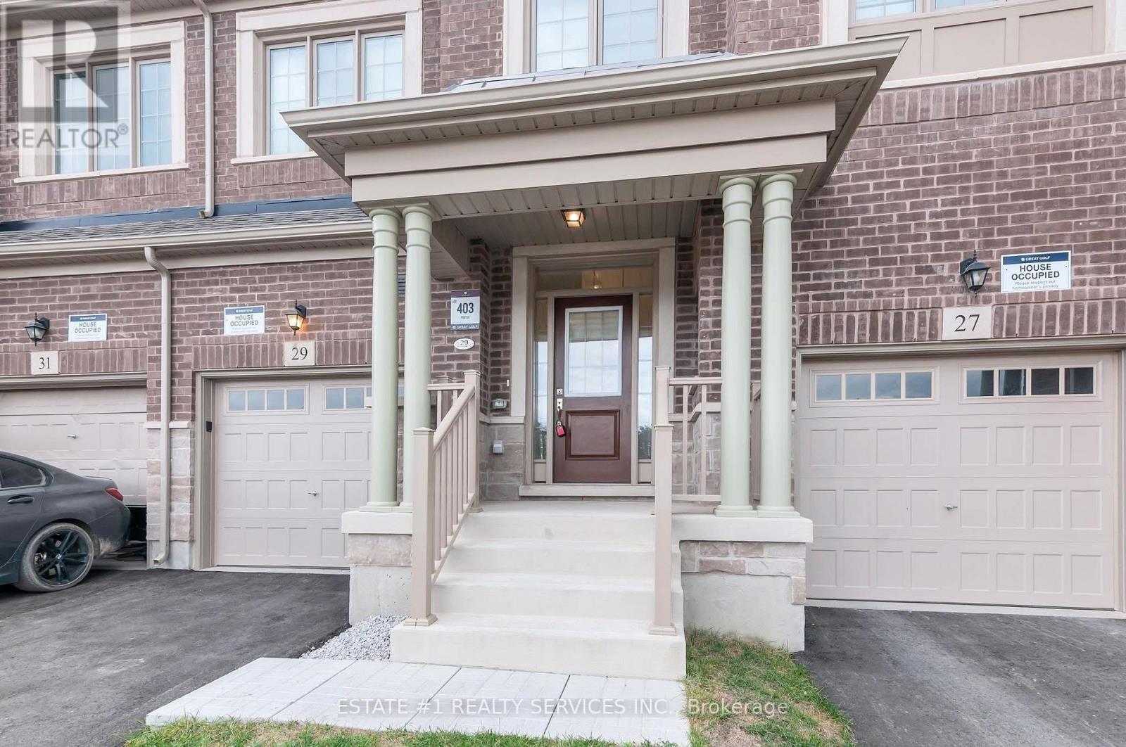 29 Bermondsey Way, Brampton, Ontario  L6Y 0E4 - Photo 2 - W12535974