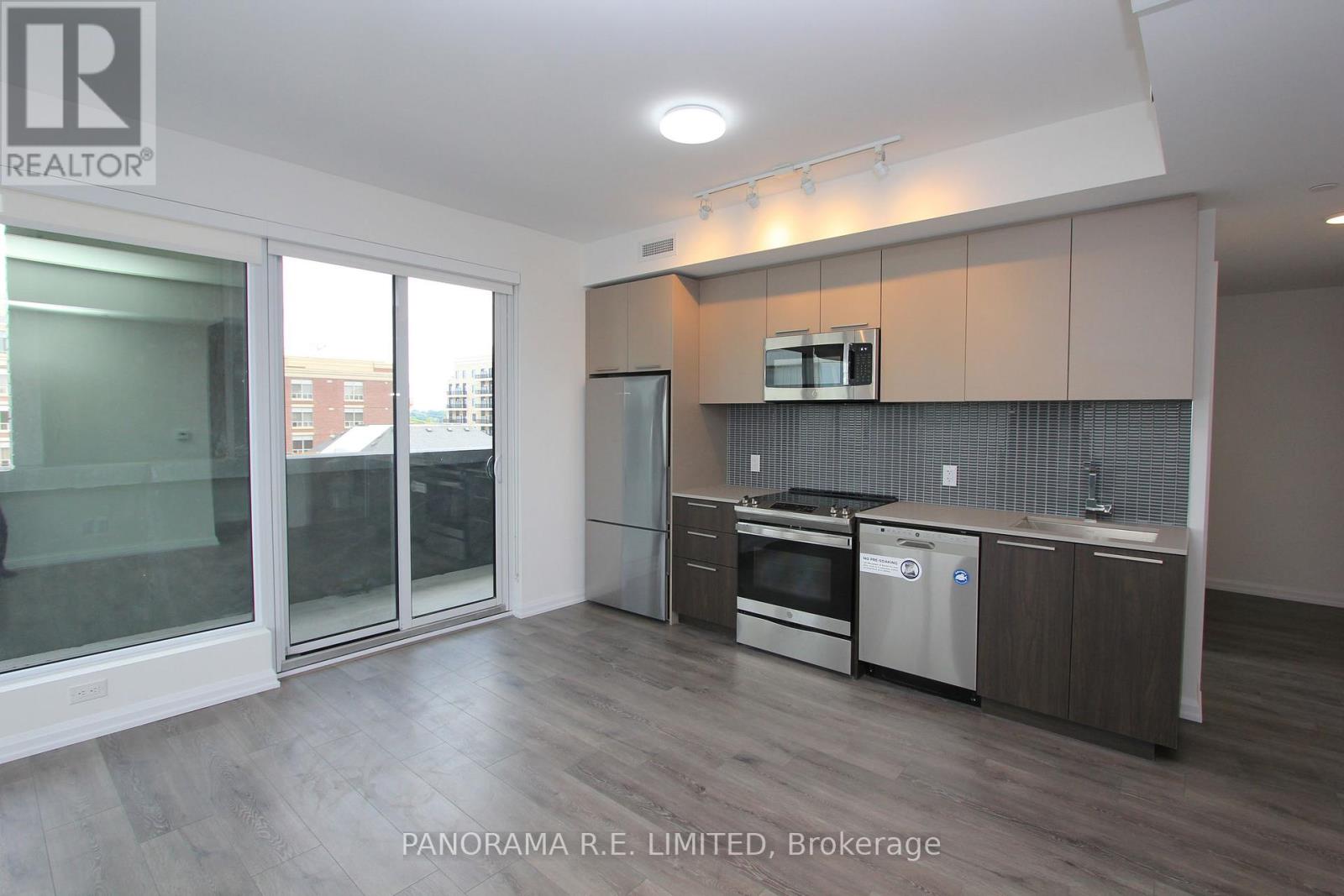 402 - 4208 Dundas Street W, Toronto, Ontario  M8X 1Y6 - Photo 3 - W12535978