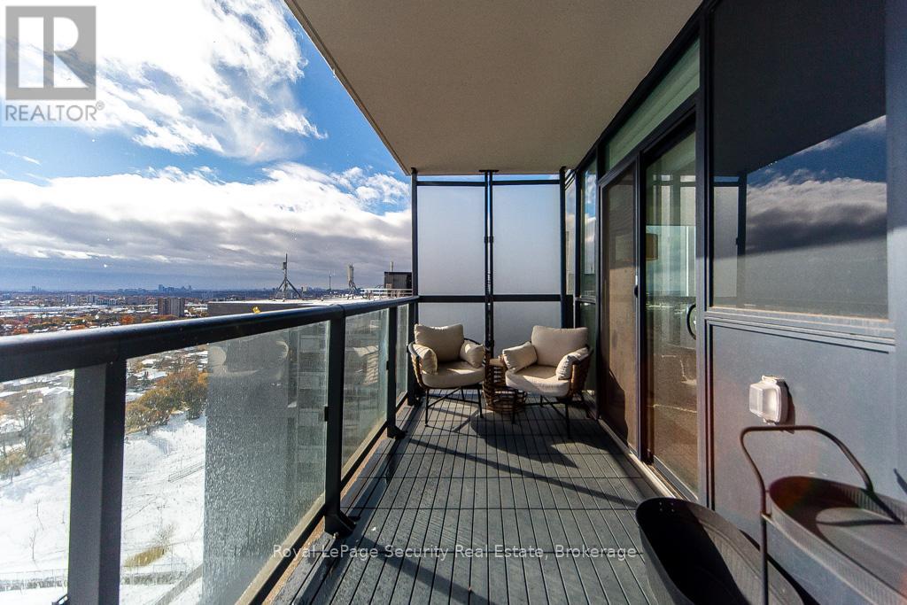 2009 - 1461 Lawrence Avenue W, Toronto, Ontario  M6L 0A6 - Photo 21 - W12535998