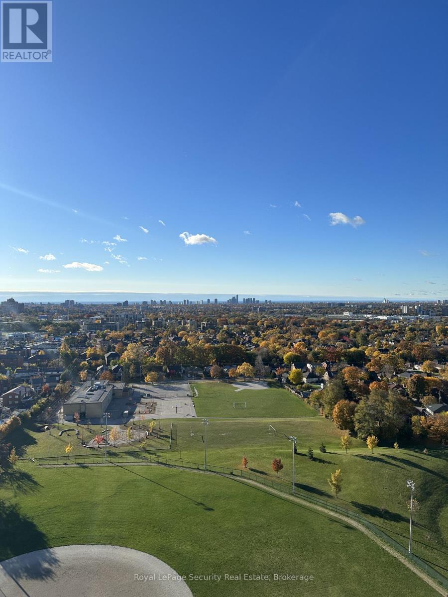 2009 - 1461 Lawrence Avenue W, Toronto, Ontario  M6L 0A6 - Photo 22 - W12535998