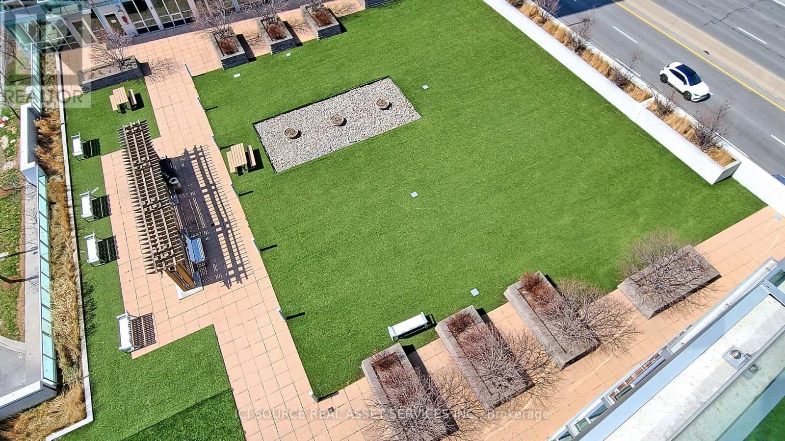 1704 - 1900 Lake Shore Boulevard W, Toronto, Ontario  M6S 1A4 - Photo 11 - W12536026