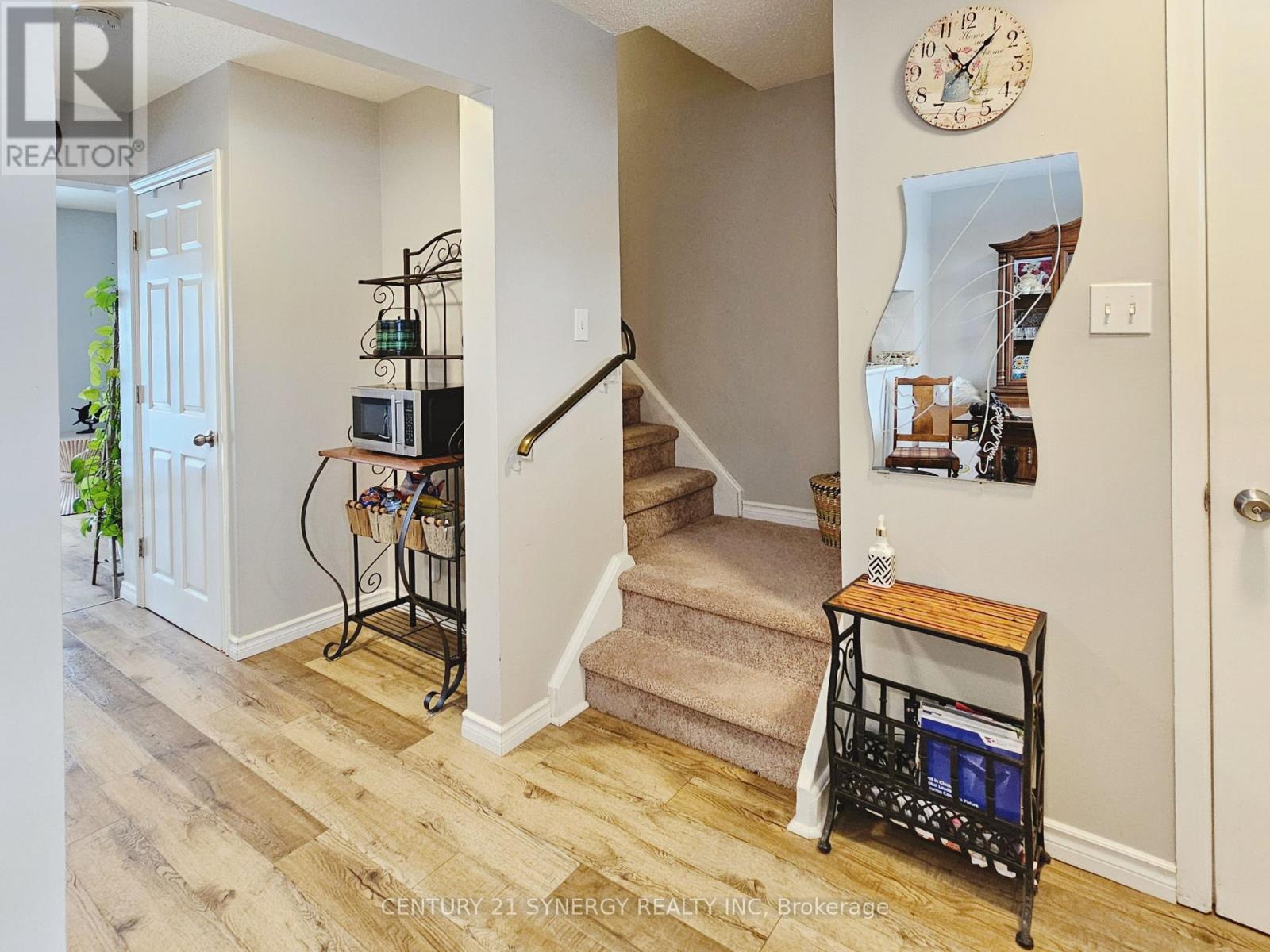 14 - 2570 Southvale Crescent, Ottawa, Ontario  K1B 5B7 - Photo 5 - X12481340