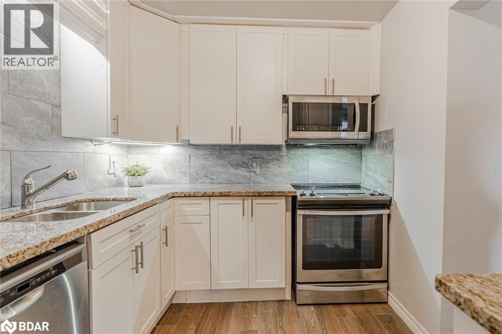 2185 Ferguson Street, Innisfil, Ontario L9S 1X6 - Photo 2 - 40786250