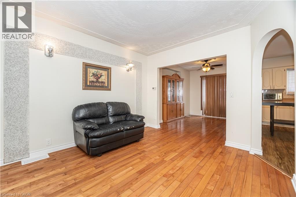 163 Connaught Avenue N, Hamilton, Ontario  L8L 6Z4 - Photo 12 - 40787154