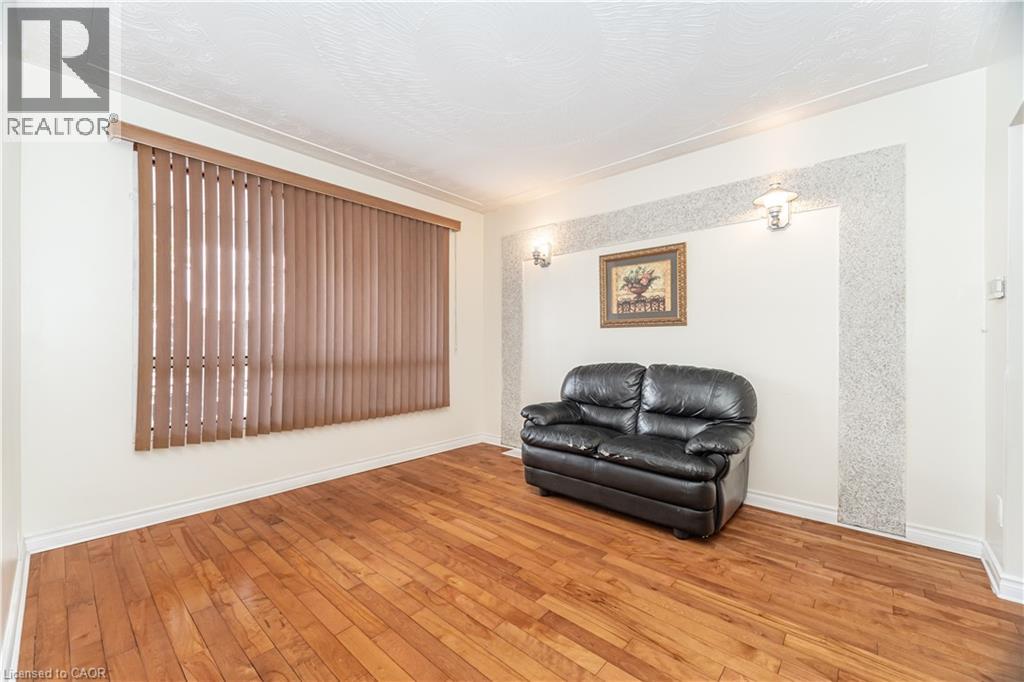 163 Connaught Avenue N, Hamilton, Ontario  L8L 6Z4 - Photo 14 - 40787154