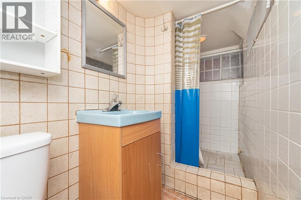 163 Connaught Avenue N, Hamilton, Ontario  L8L 6Z4 - Photo 35 - 40787154