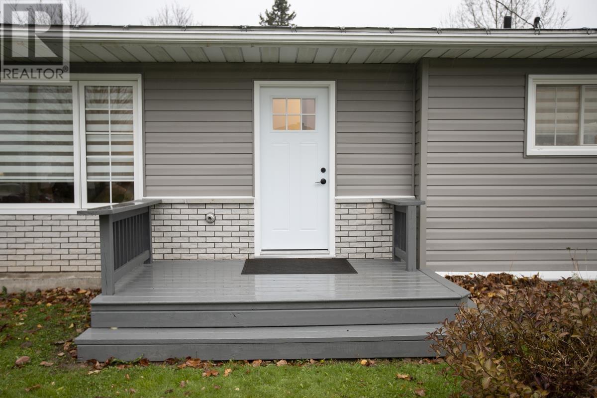 43 Nichol Ave, Sault Ste. Marie, Ontario P6C 4V3 - Photo 11 - SM253223