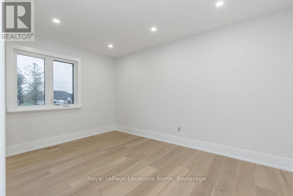 6 Butternut Crescent, Wasaga Beach, Ontario  L9Z 3S9 - Photo 31 - S12536330