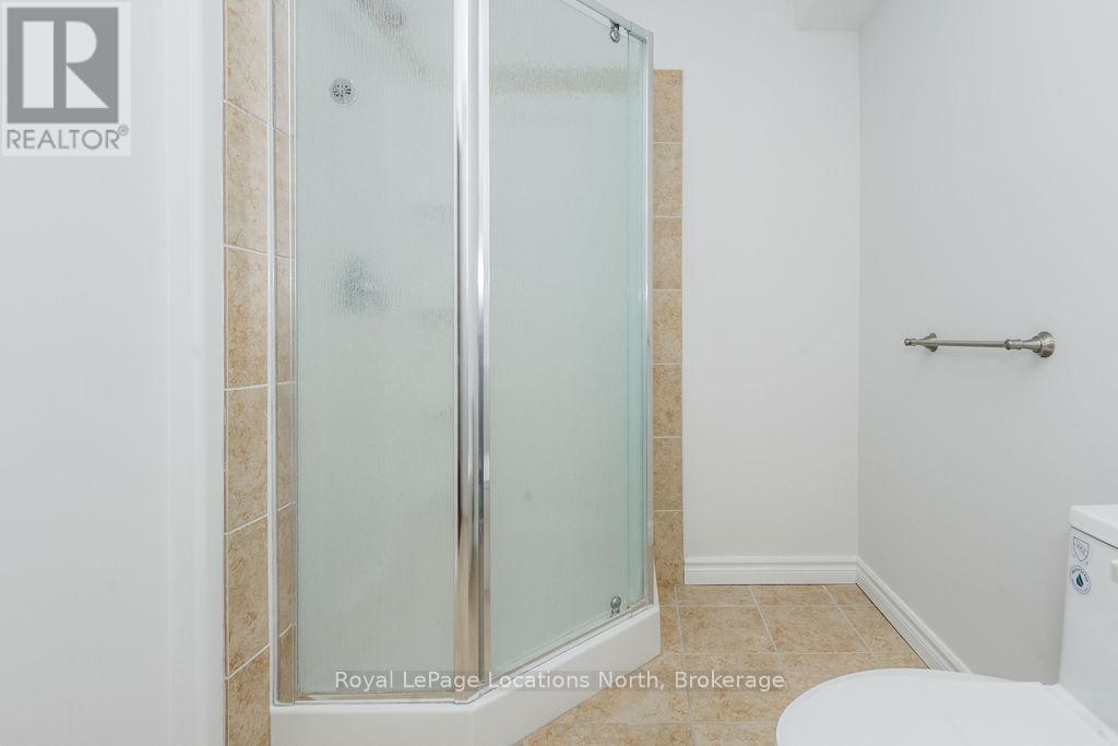 6 Butternut Crescent, Wasaga Beach, Ontario  L9Z 3S9 - Photo 36 - S12536330