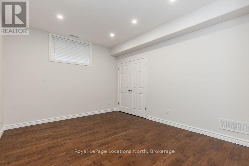 6 Butternut Crescent, Wasaga Beach, Ontario  L9Z 3S9 - Photo 37 - S12536330