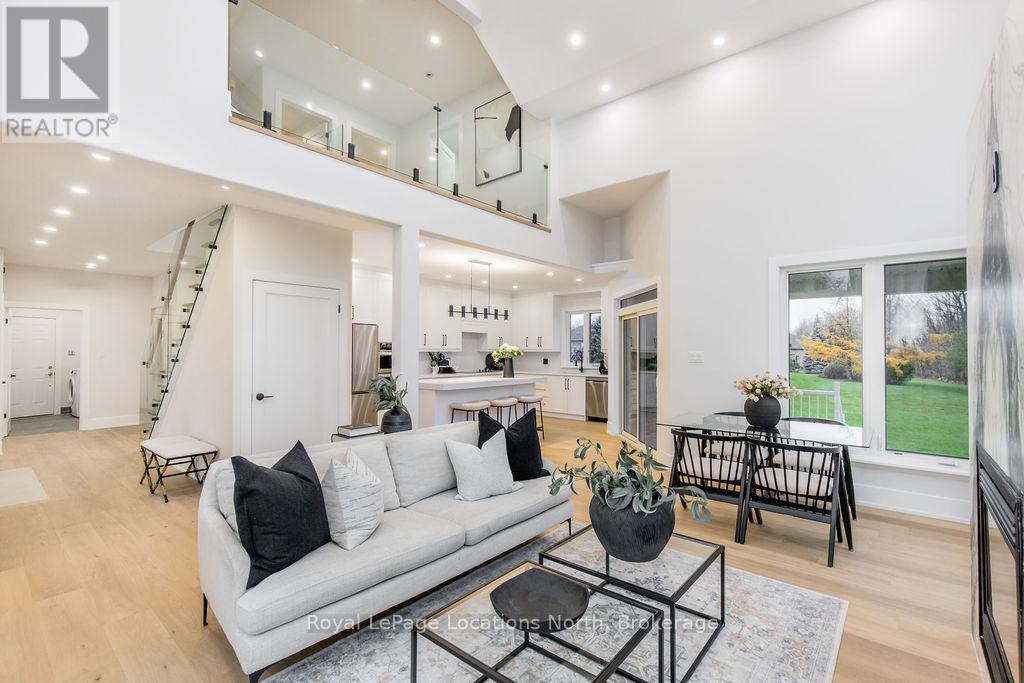 6 Butternut Crescent, Wasaga Beach, Ontario  L9Z 3S9 - Photo 7 - S12536330