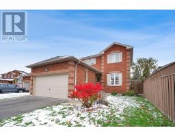 4 BARWICK COURT, Whitby, Ontario