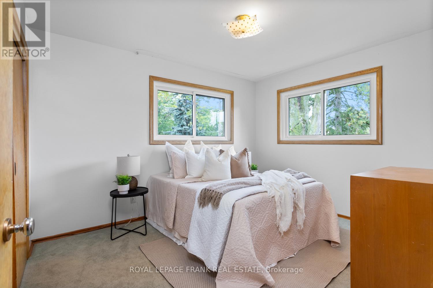 1026 Beaufort Avenue, Oshawa, Ontario  L1G 1G6 - Photo 24 - E12536172