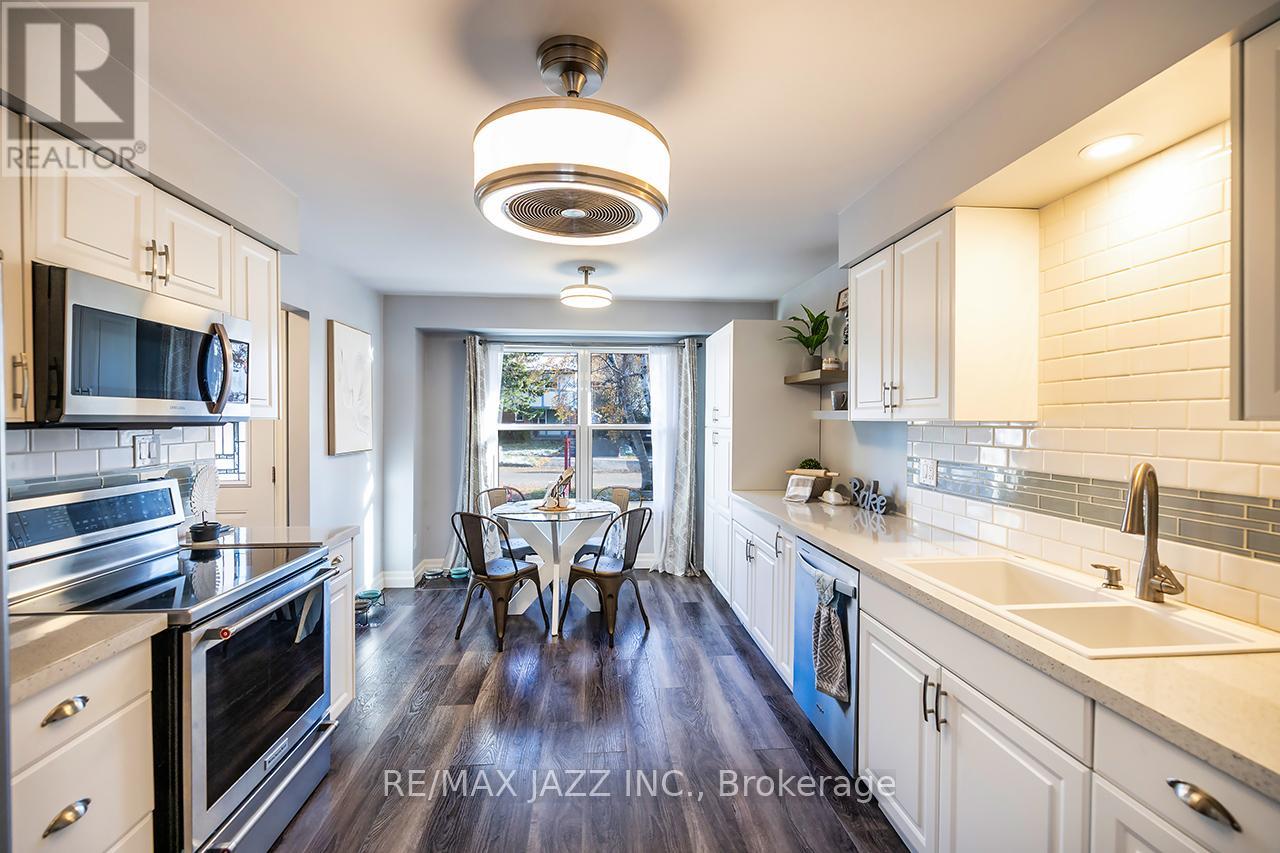 1503 Wecker Drive, Oshawa, Ontario  L1J 6N3 - Photo 3 - E12536298