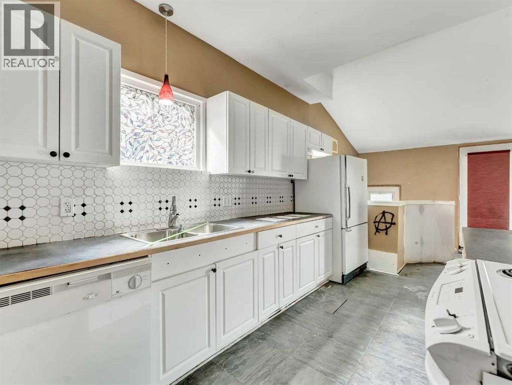 510 8 Street Se, Medicine Hat, Alberta  T1A 1M2 - Photo 12 - A2251833