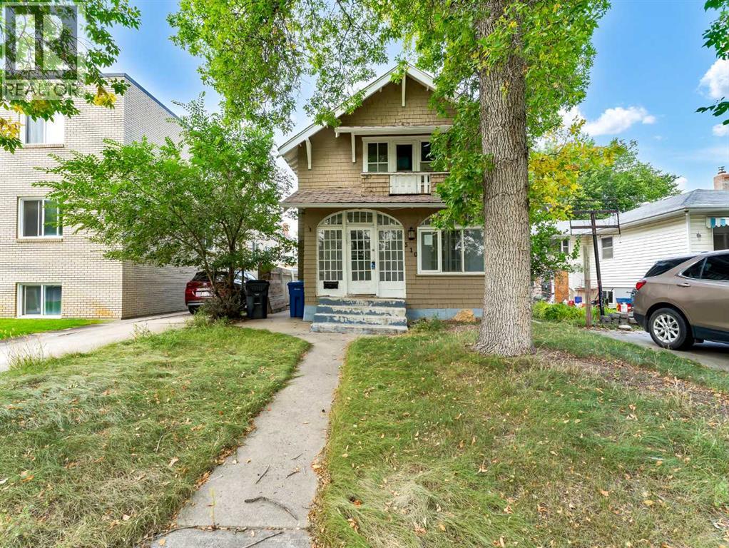 510 8 Street Se, Medicine Hat, Alberta  T1A 1M2 - Photo 1 - A2251833