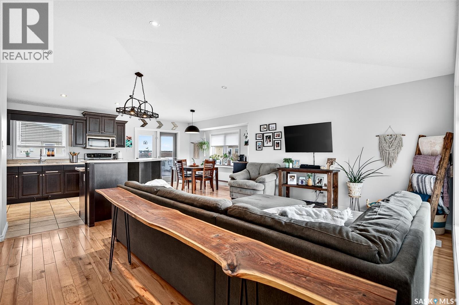 2 Belmont Crescent, Moose Jaw, Saskatchewan  S6K 1C5 - Photo 5 - SK021291