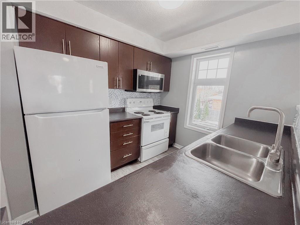 91 Dixon Street Unit# 4, Kitchener, Ontario  N2G 3E8 - Photo 15 - 40786859