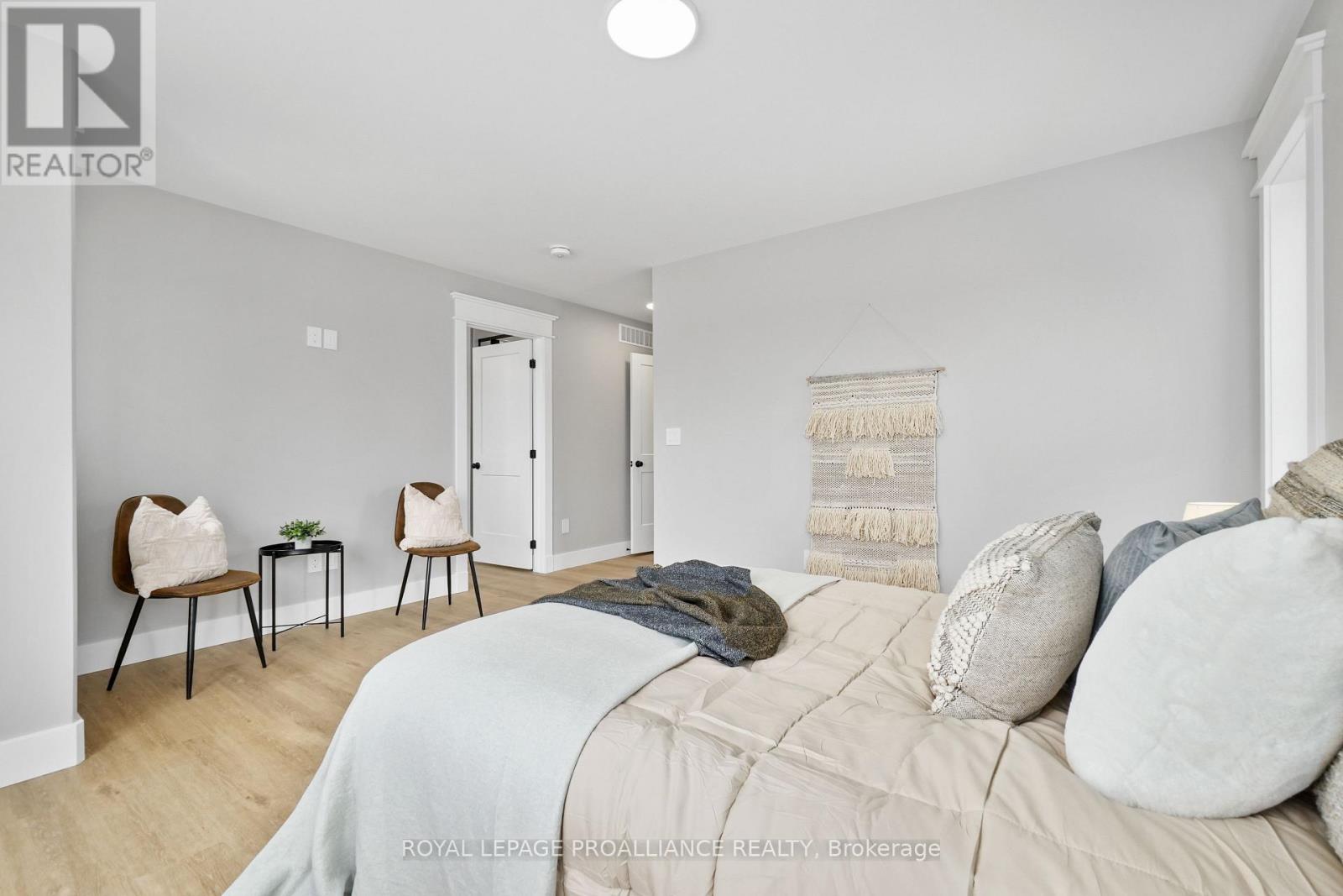 7 Hollingsworth Street, Cramahe, Ontario K0K 1S0 - Photo 10 - X12536236