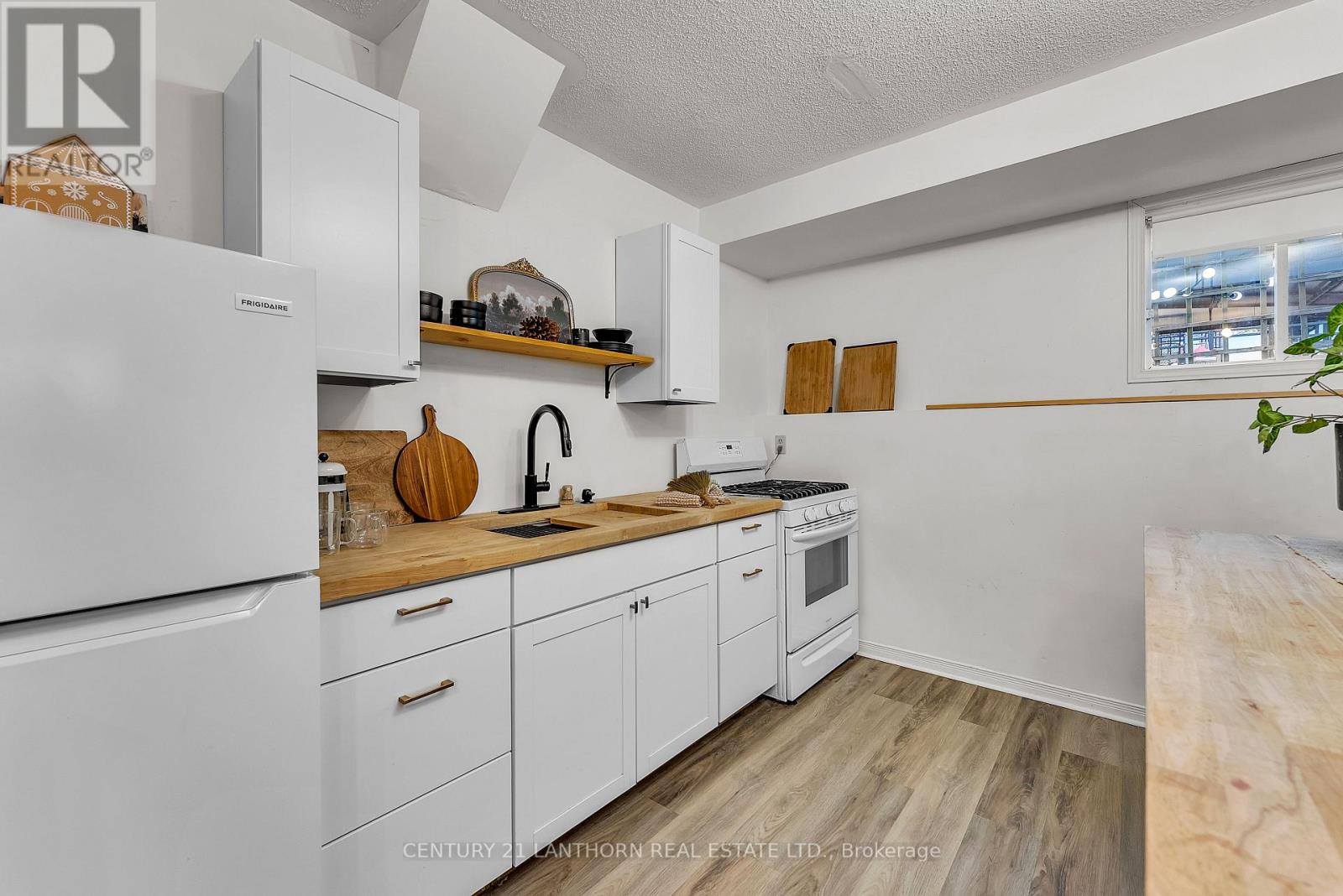 31 First Avenue, Prince Edward County, Ontario  K0K 3L0 - Photo 25 - X12536290