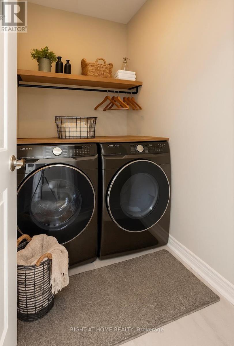 31 Sycamore Street, Welland, Ontario  L3C 0H8 - Photo 11 - X12535966