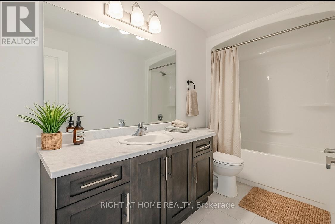 31 Sycamore Street, Welland, Ontario  L3C 0H8 - Photo 12 - X12535966