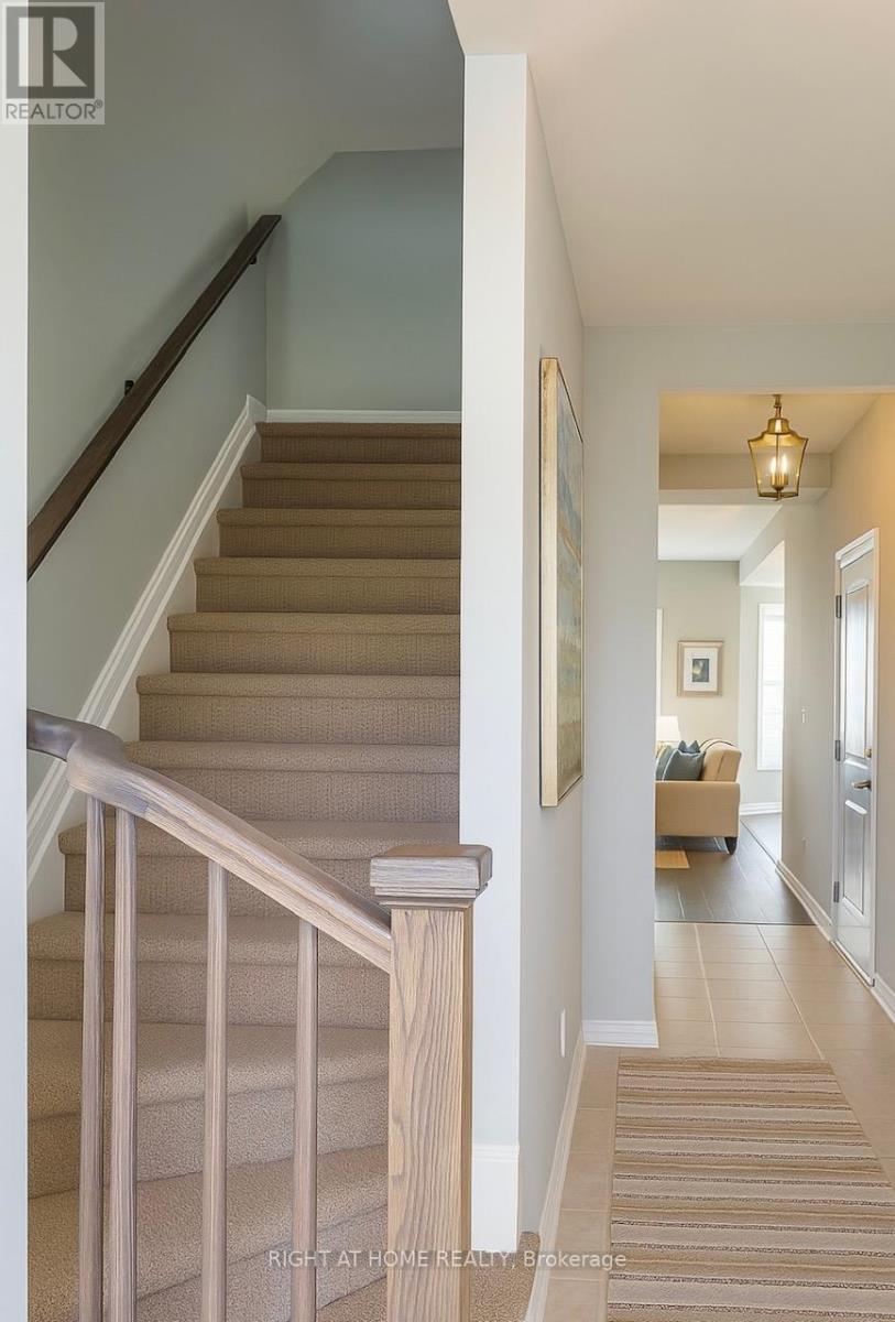 31 Sycamore Street, Welland, Ontario  L3C 0H8 - Photo 4 - X12535966