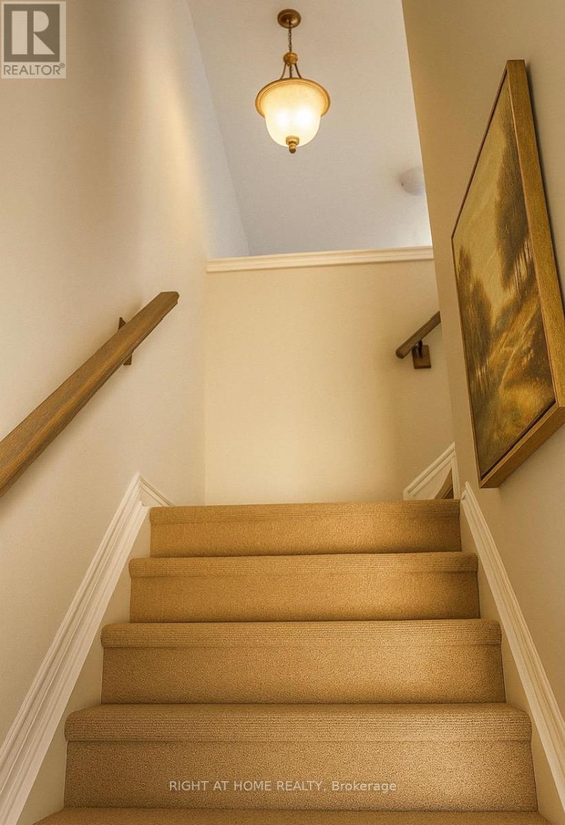 31 Sycamore Street, Welland, Ontario  L3C 0H8 - Photo 8 - X12535966