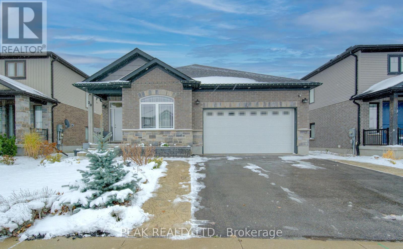 20 Stier Road, Wilmot, Ontario  N3A 4N7 - Photo 2 - X12536014