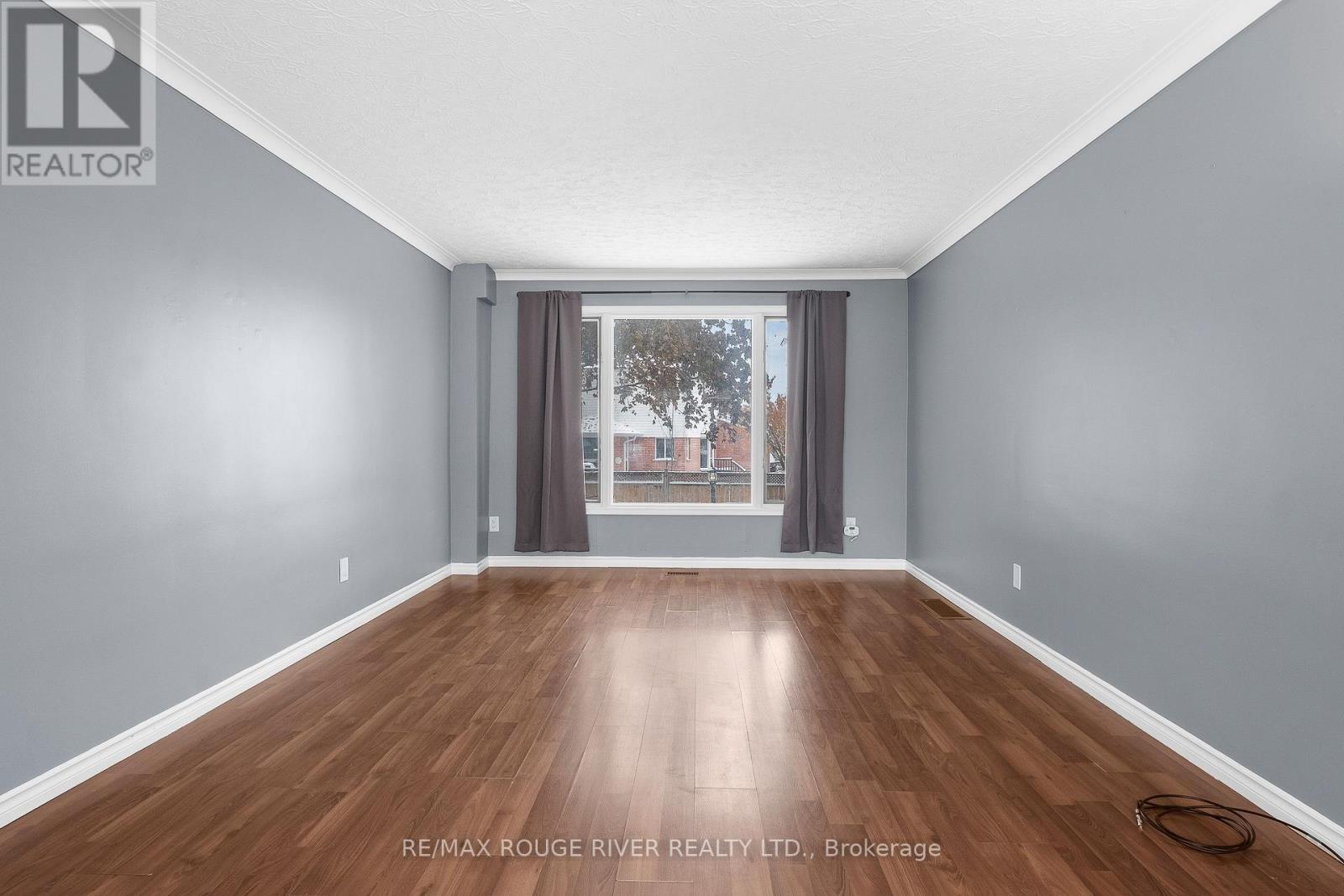 43 O'neil Crescent, Quinte West, Ontario  K8V 5Y5 - Photo 19 - X12536016