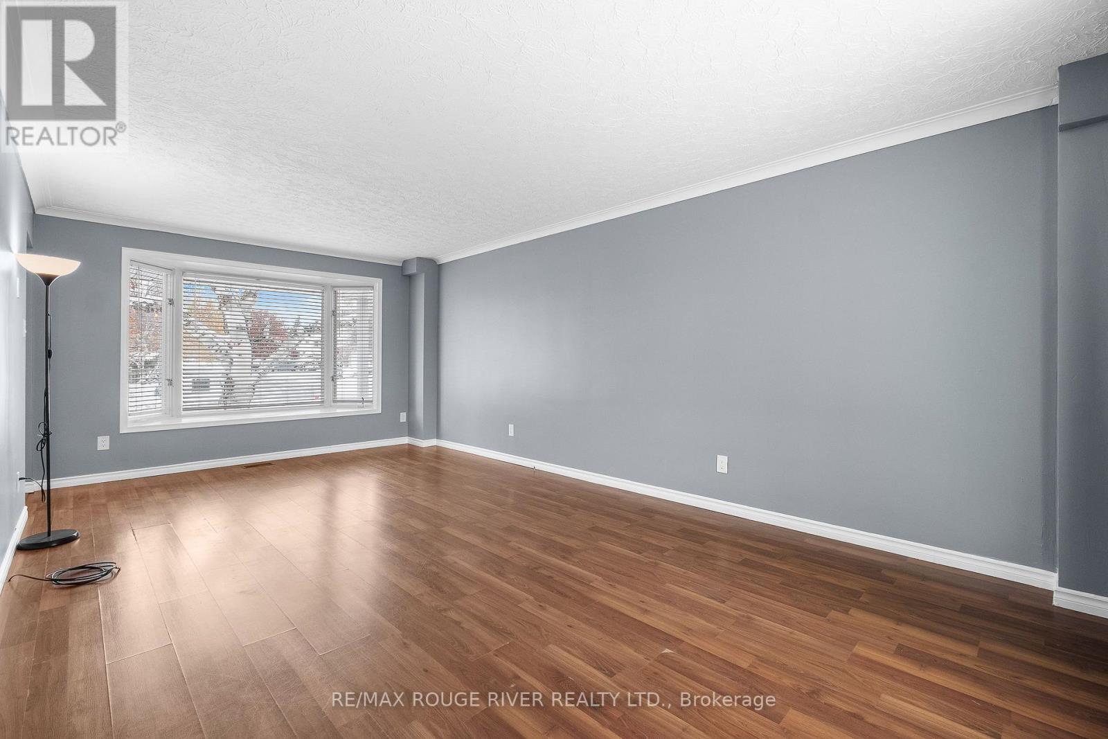 43 O'neil Crescent, Quinte West, Ontario  K8V 5Y5 - Photo 23 - X12536016