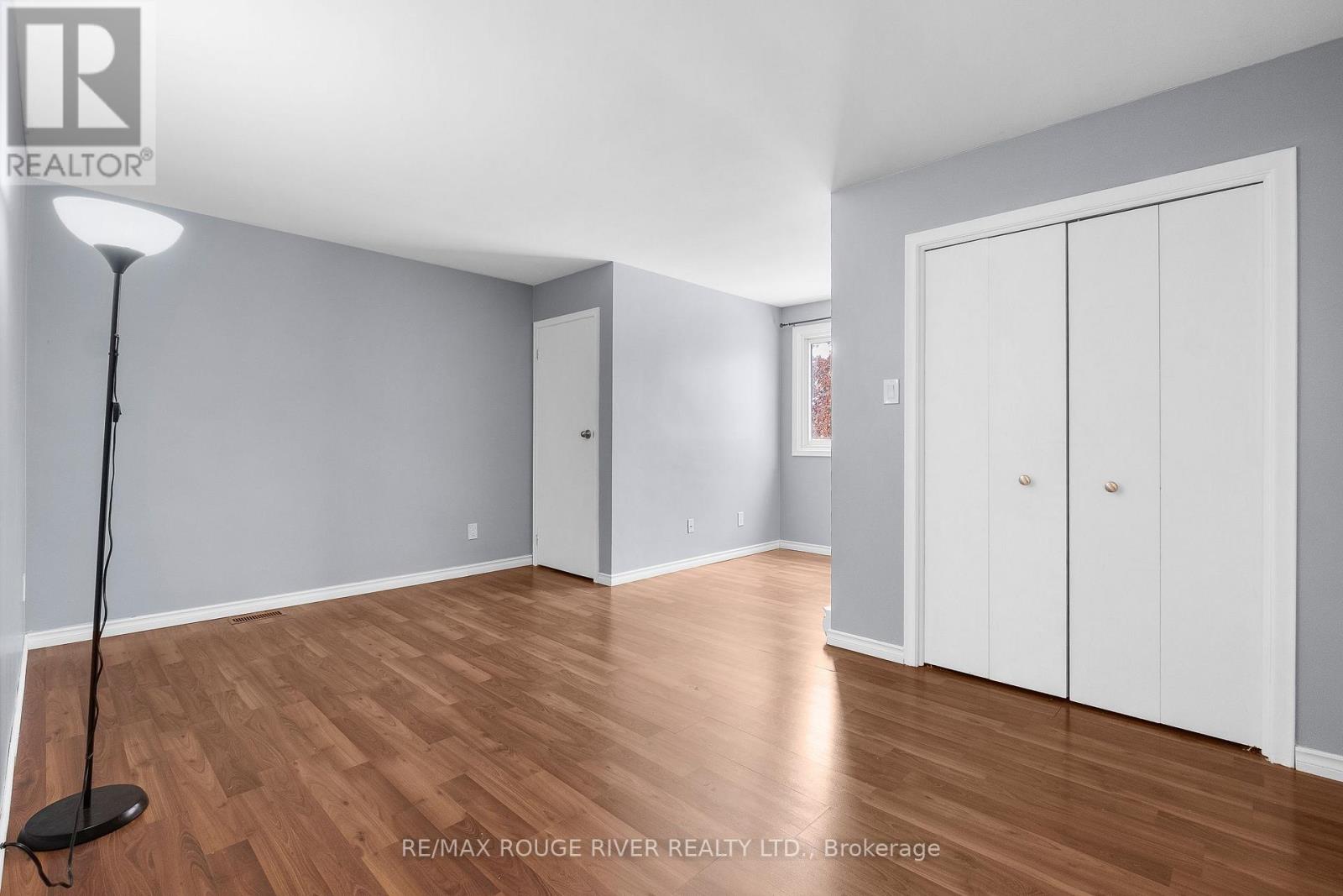 43 O'neil Crescent, Quinte West, Ontario  K8V 5Y5 - Photo 25 - X12536016