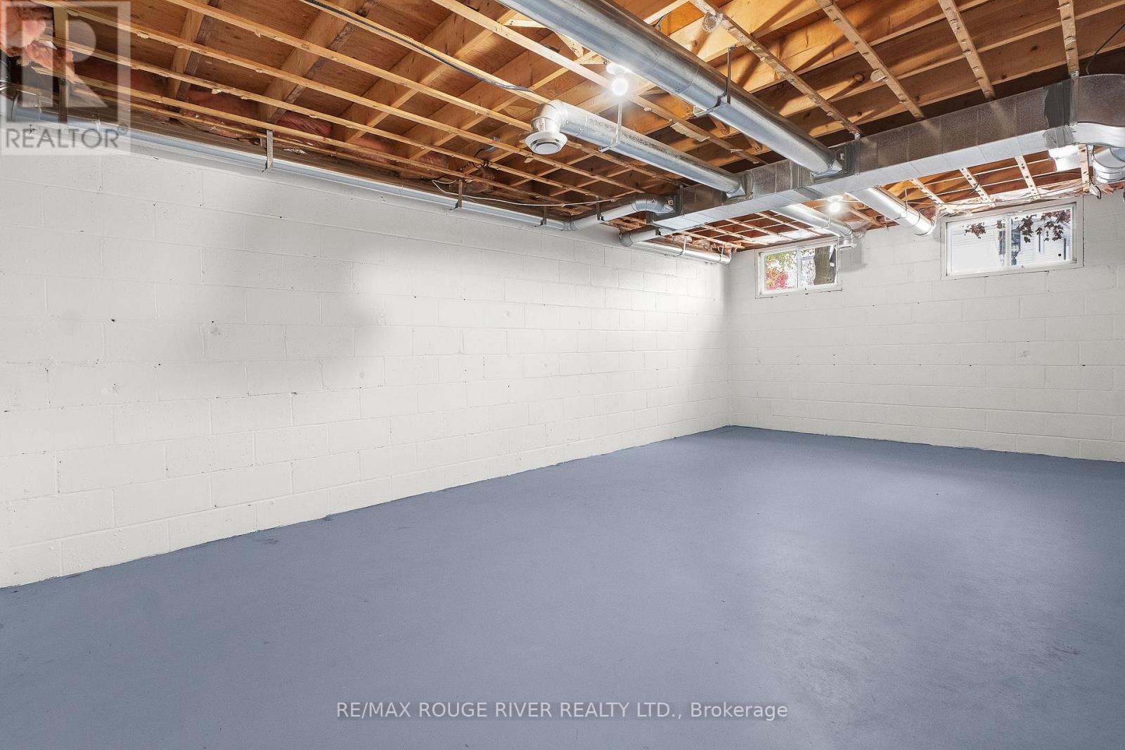 43 O'neil Crescent, Quinte West, Ontario  K8V 5Y5 - Photo 38 - X12536016