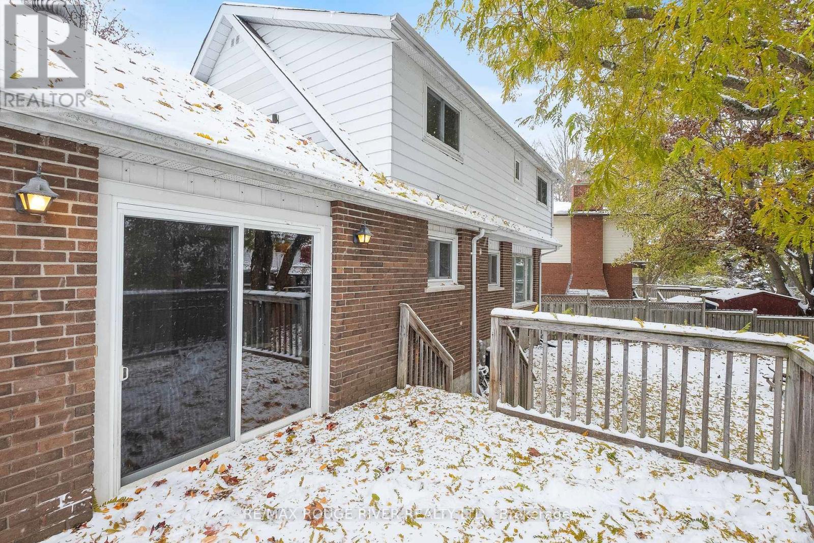 43 O'neil Crescent, Quinte West, Ontario  K8V 5Y5 - Photo 42 - X12536016