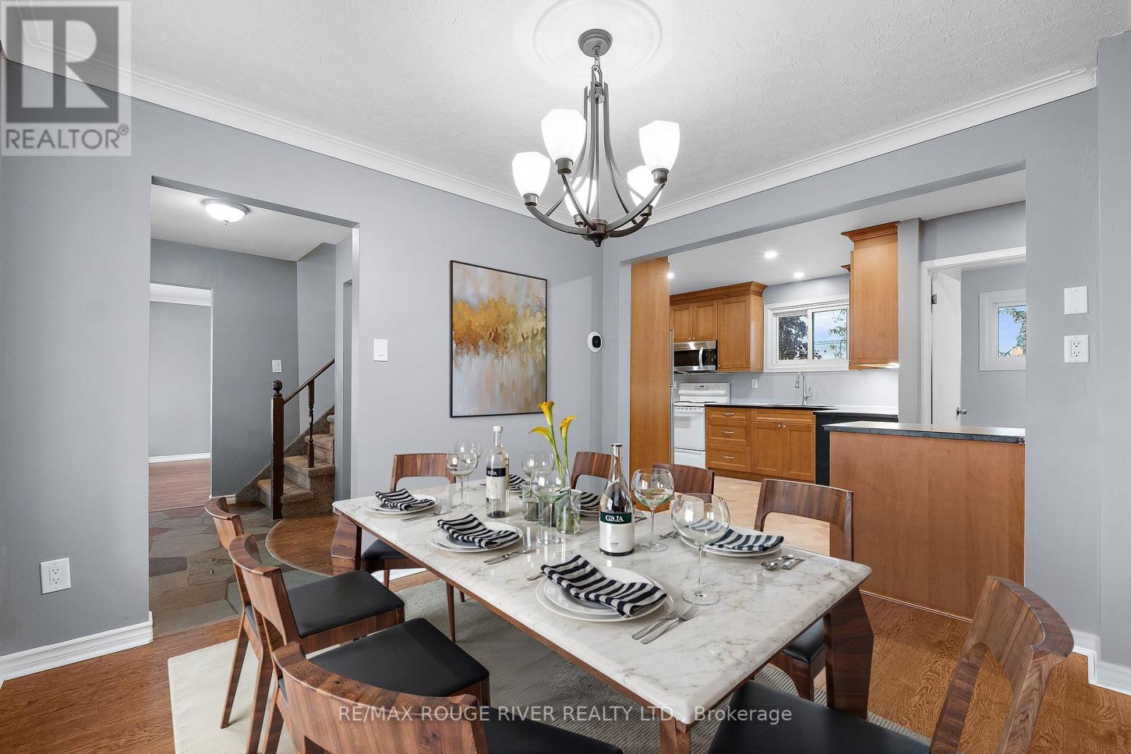 43 O'neil Crescent, Quinte West, Ontario  K8V 5Y5 - Photo 5 - X12536016