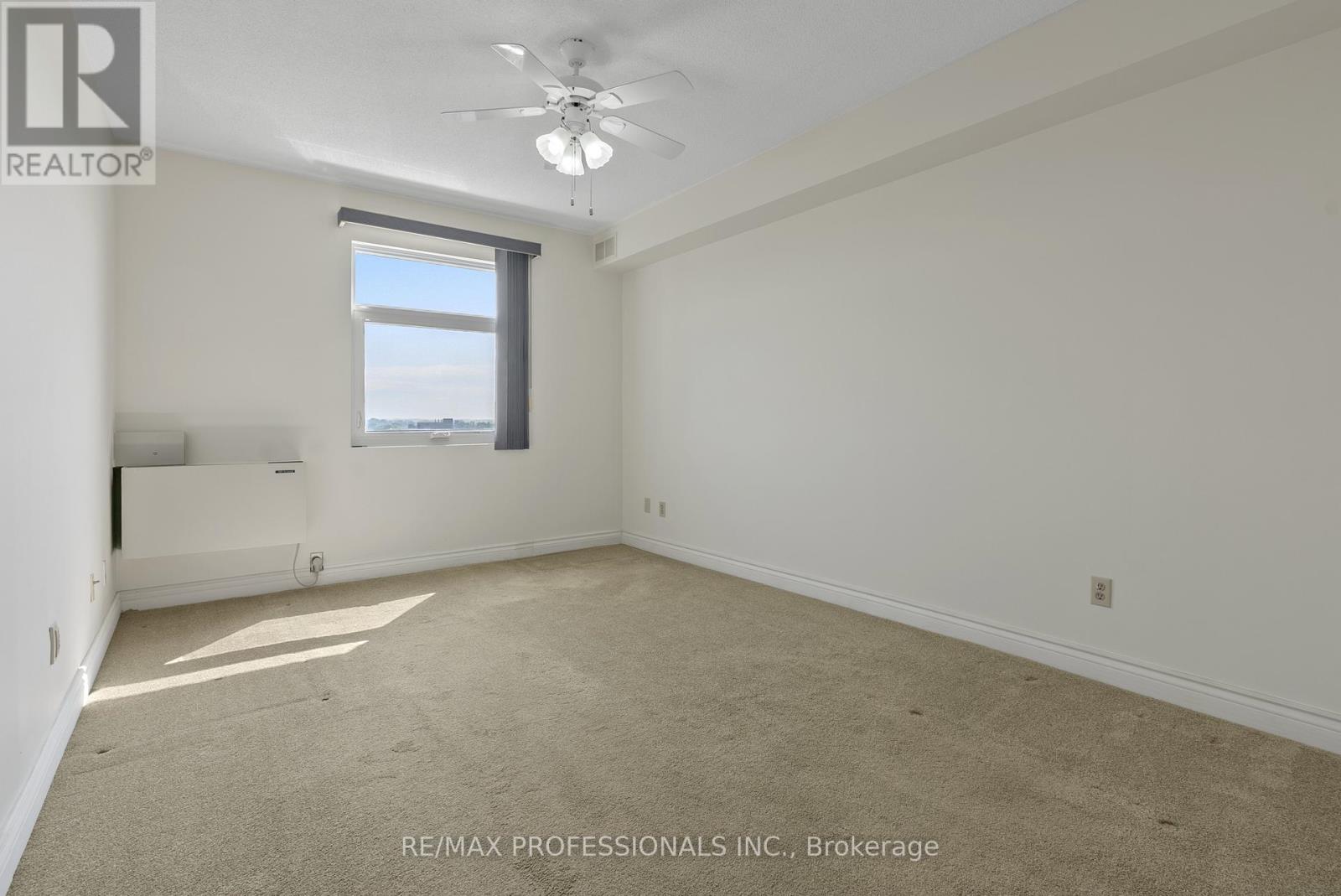 905 - 9 Bonheur Court, Brantford, Ontario  N3P 1Z5 - Photo 19 - X12536024